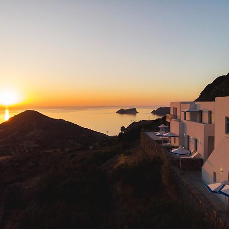 Odyssey Rock Milos Sunset Suites Plaka  Екстер'єр фото