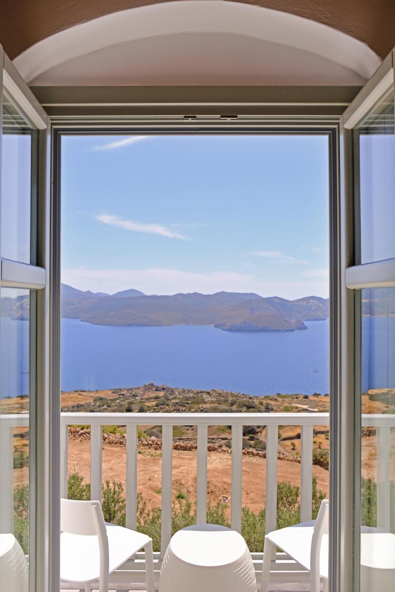 Odyssey Rock Milos Sunset Suites Plaka  Екстер'єр фото