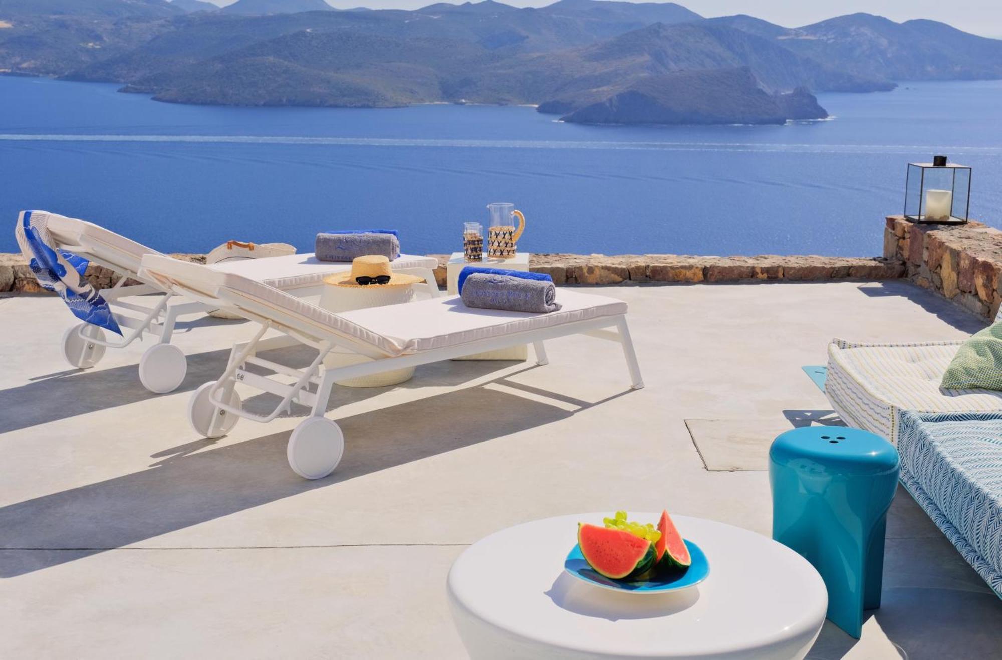 Odyssey Rock Milos Sunset Suites Plaka  Екстер'єр фото